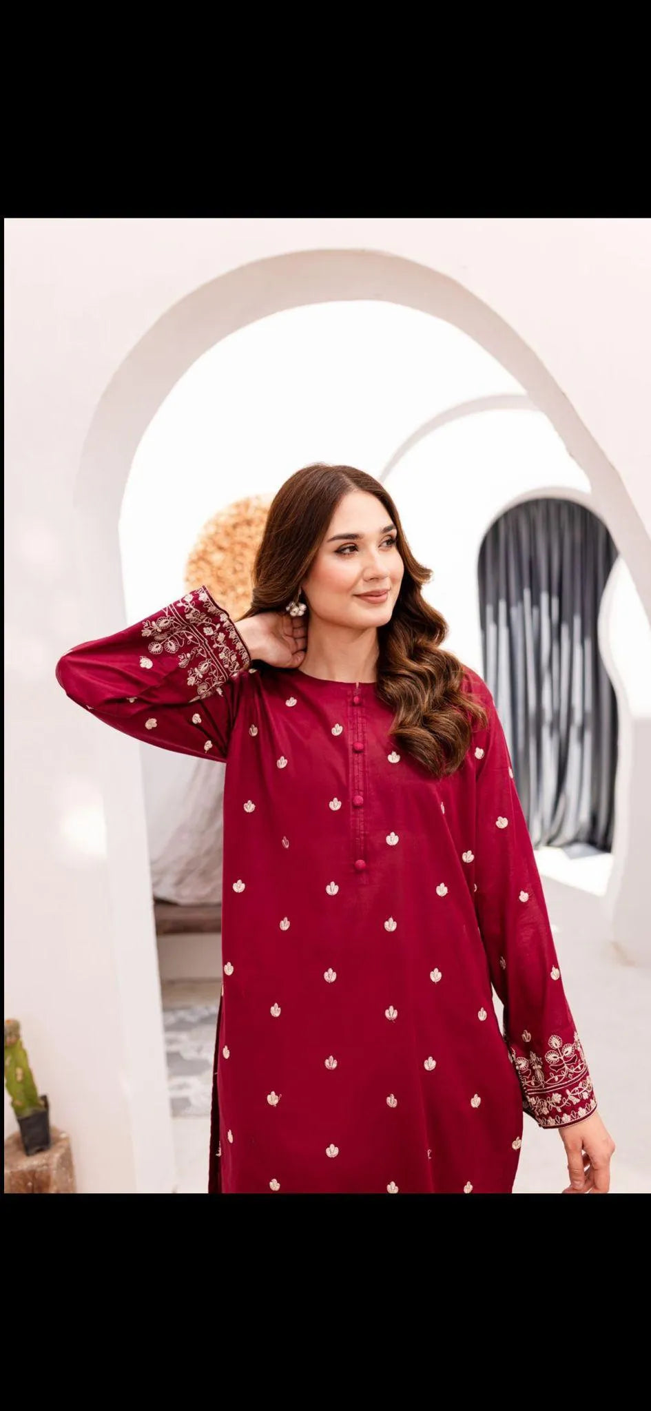 2 Pcs Women's Unstitched Embroidered Suit